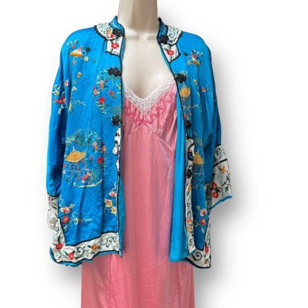 Vintage Chinese Embroidered Silk Jacket Robe Esme Blue Floral Frog Closure 60s